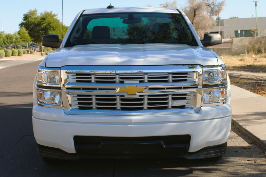 2015 Chevrolet Silverado 1500 Image 2