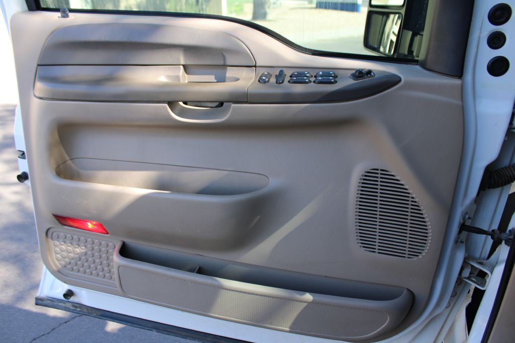 2003 Ford F-250 Image 7