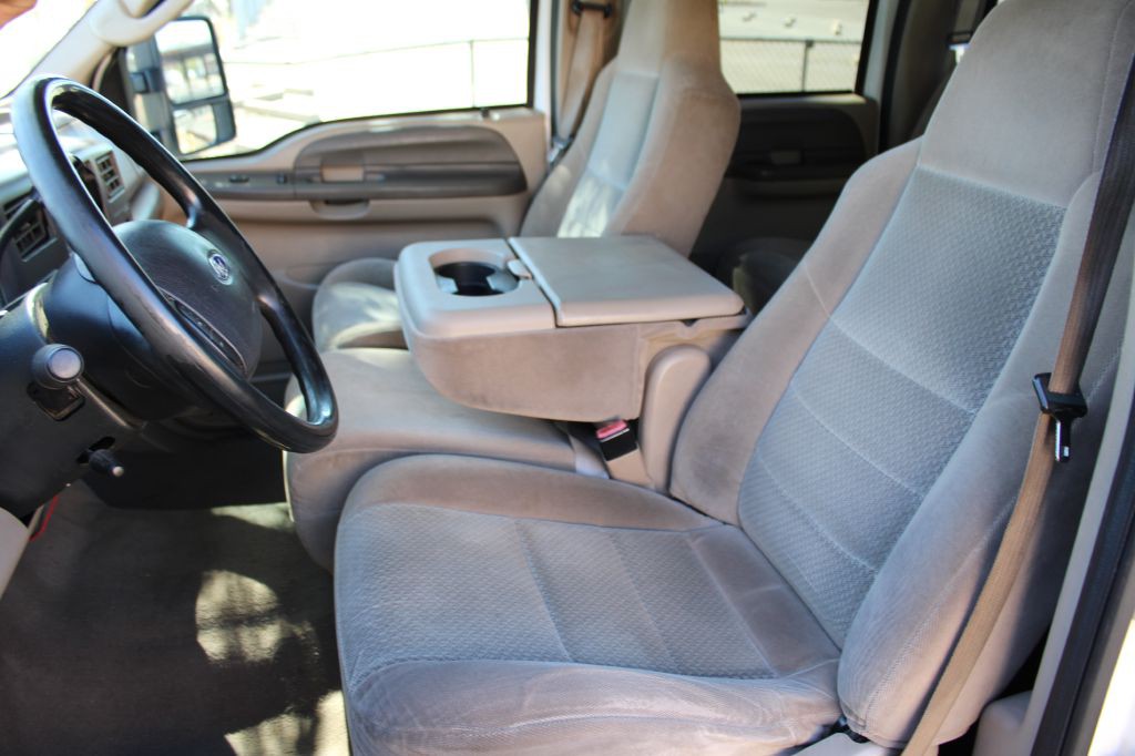 2003 Ford F-250 Image 12