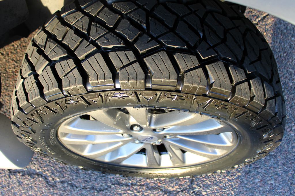 2011 Ford F-150 Image 24