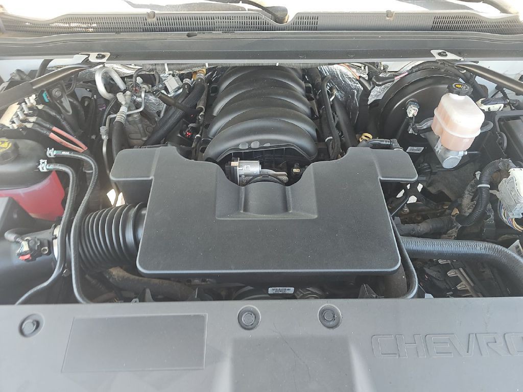 2017 Chevrolet Tahoe Image 13