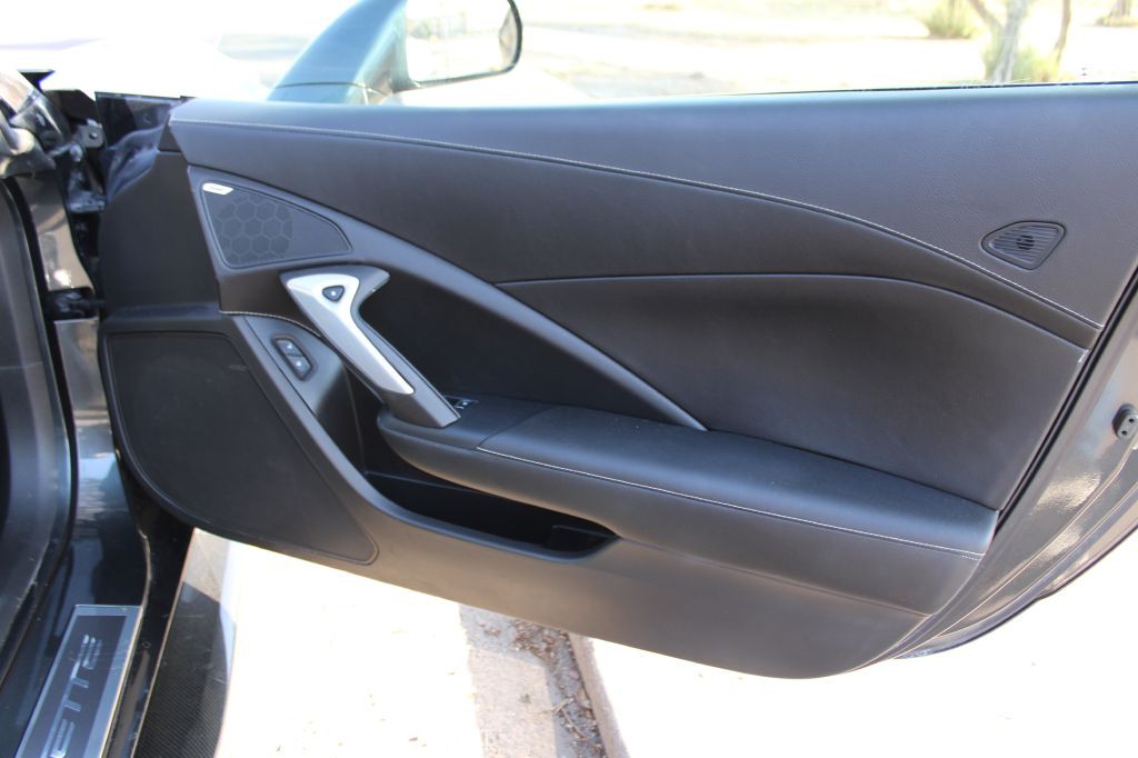 2017 Chevrolet Corvette Image 21