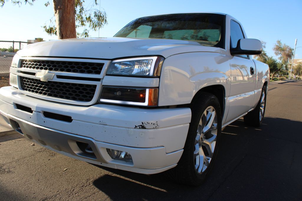 2005 Chevrolet Silverado 1500 Image 17