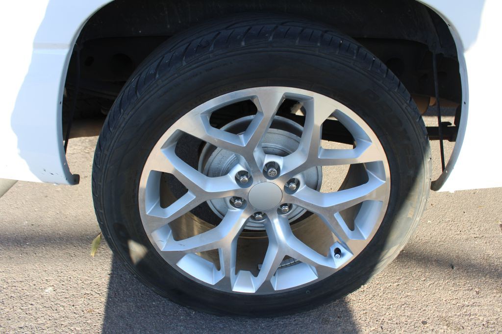 2005 Chevrolet Silverado 1500 Image 20