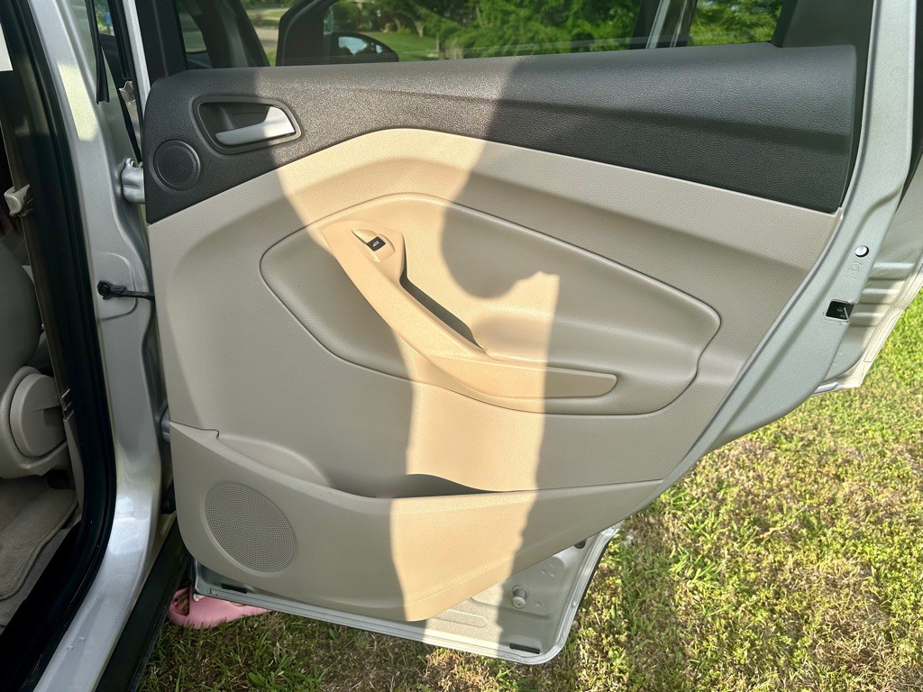 2013 Ford Escape Image 17