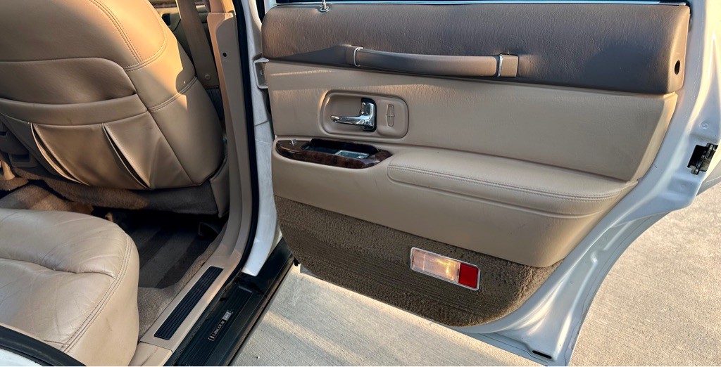1997 Lincoln Town Car Image 15