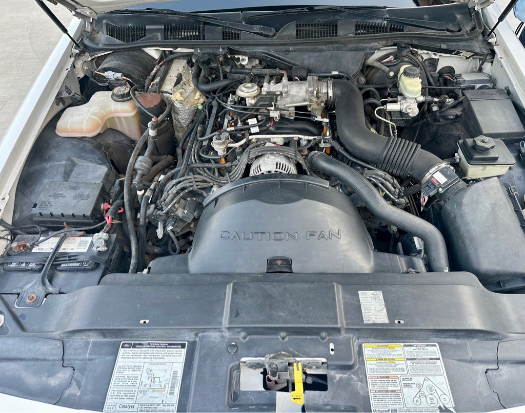 1997 Lincoln Town Car Image 19