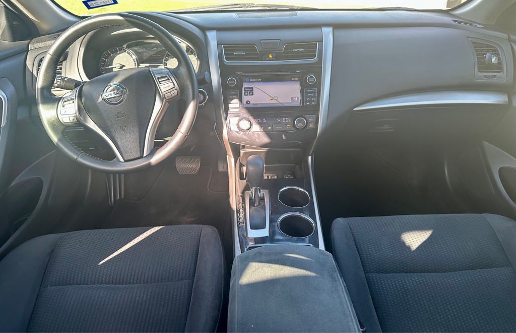 2014 Nissan Altima Image 9
