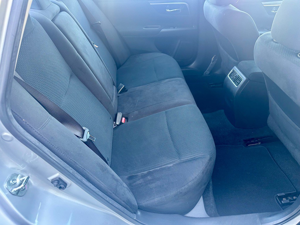 2014 Nissan Altima Image 16