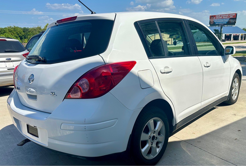 2009 Nissan Versa Image 8