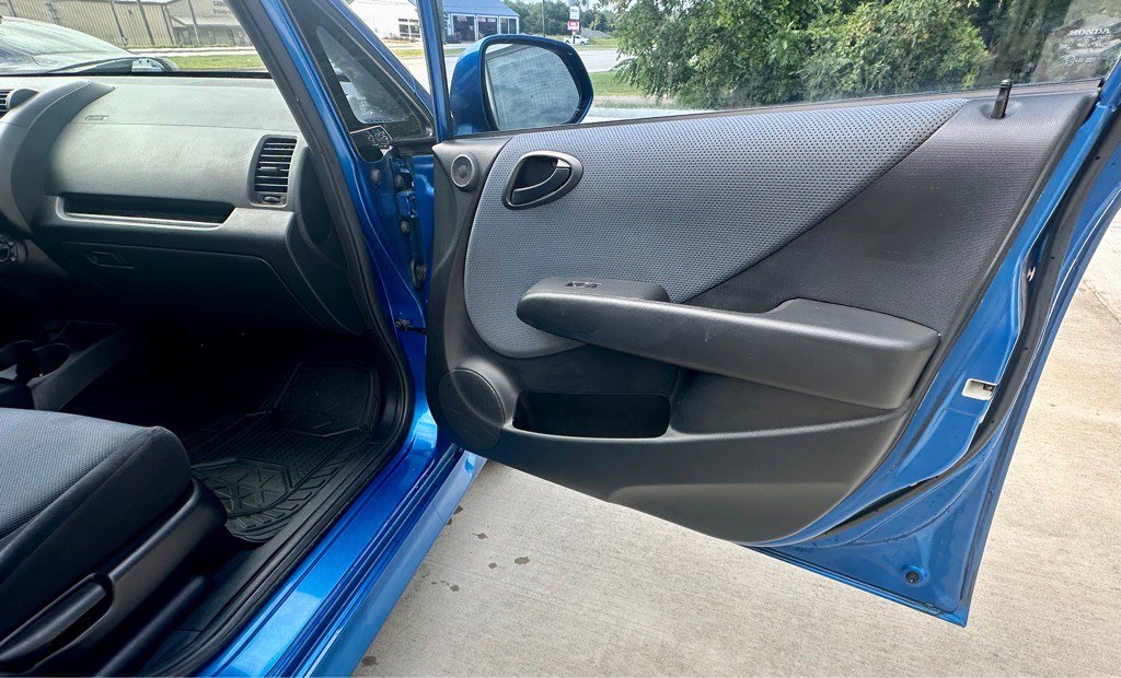 2008 Honda Fit Image 11