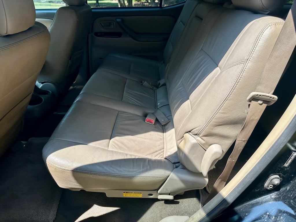 2006 Toyota Sequoia Image 7
