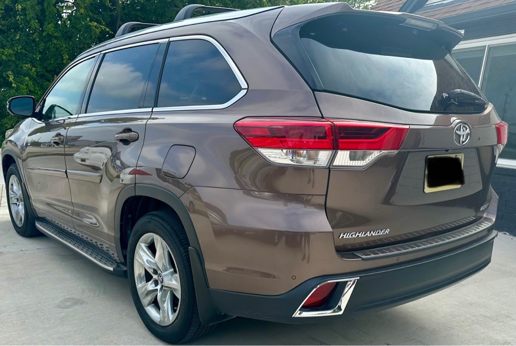 2019 Toyota Highlander Image 6