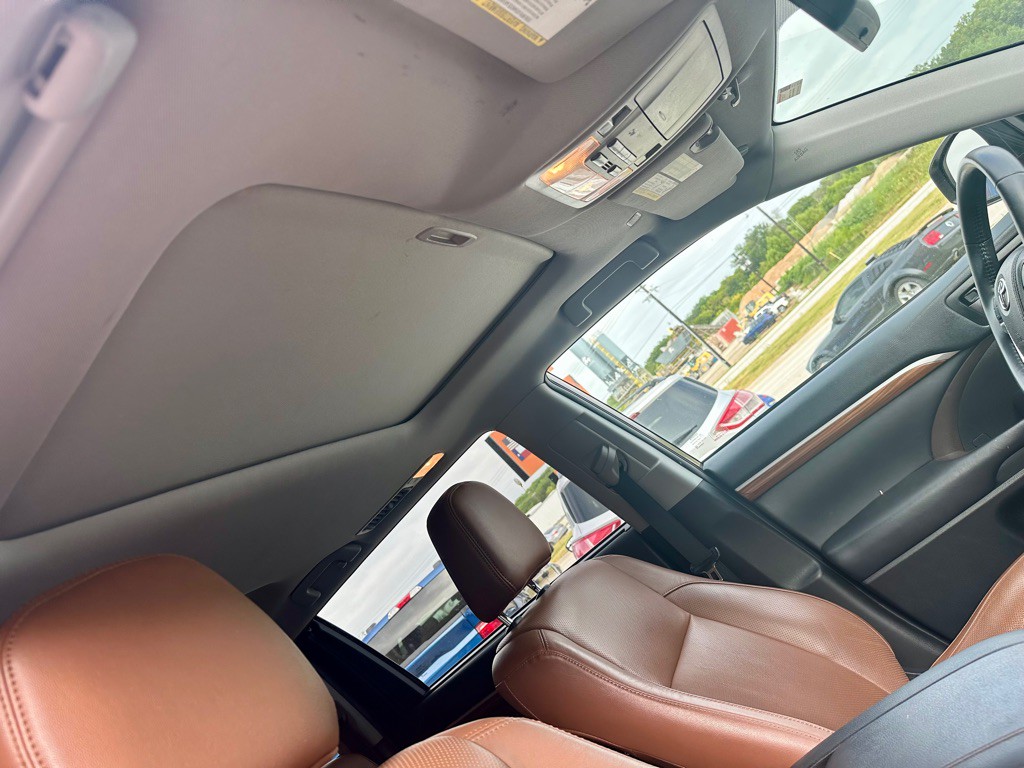 2019 Toyota Highlander Image 19