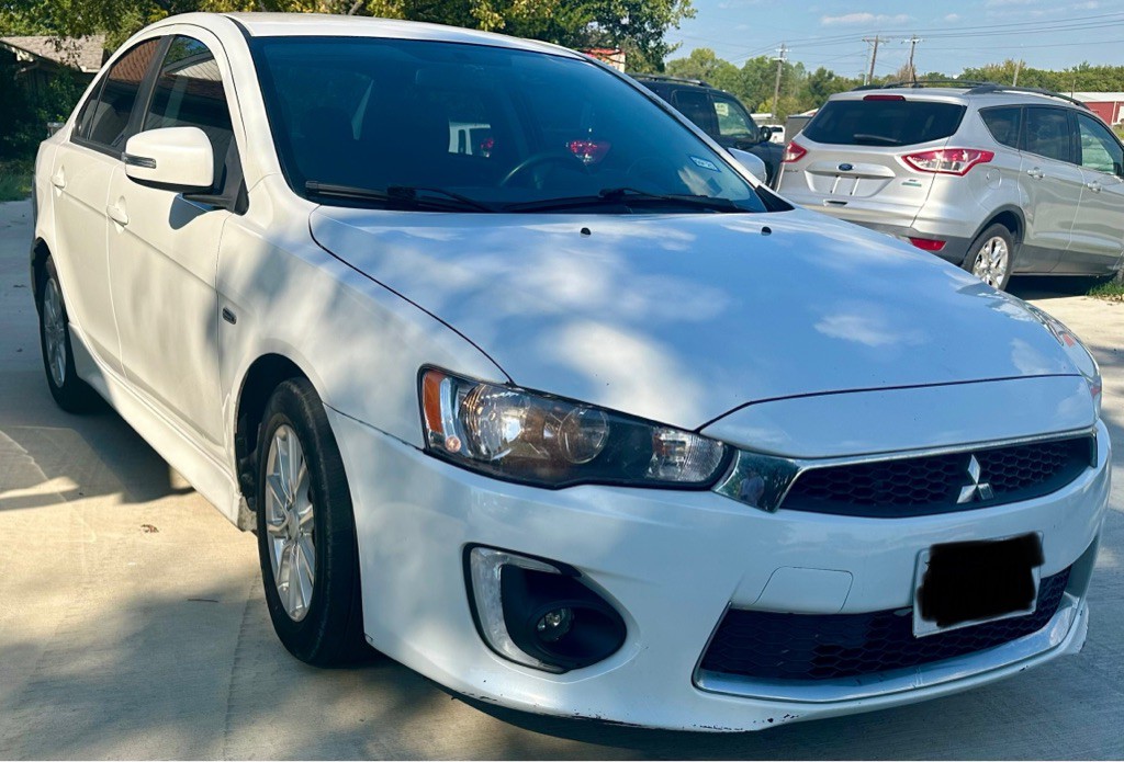 2016 Mitsubishi Lancer Image 3