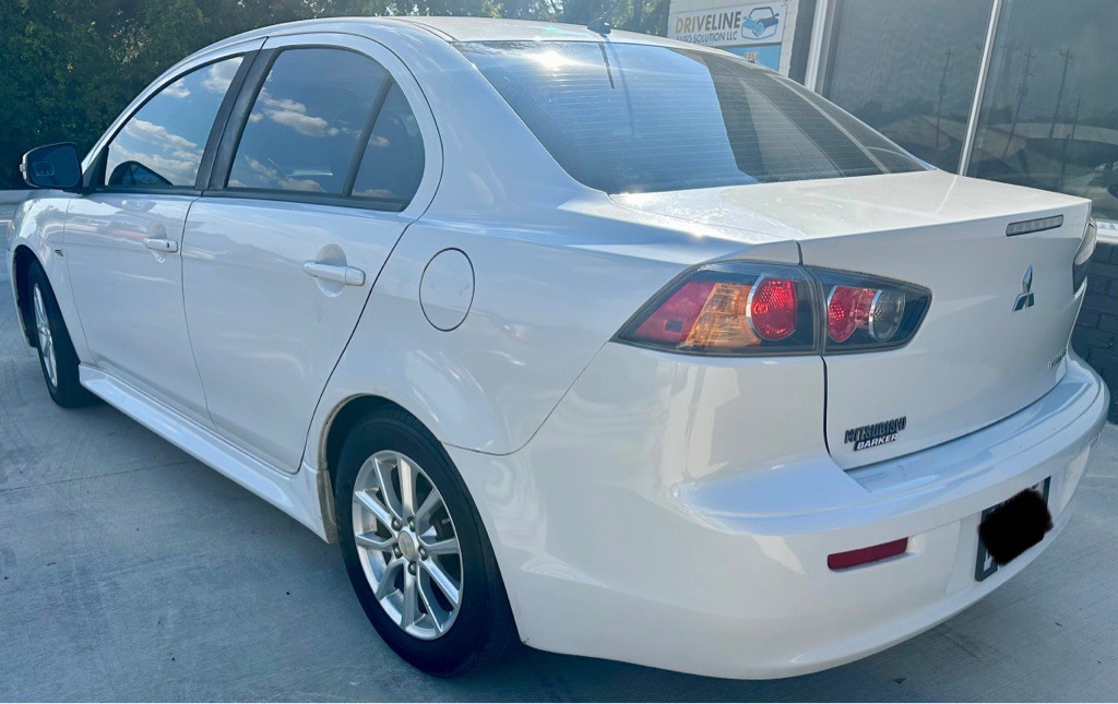 2016 Mitsubishi Lancer Image 6