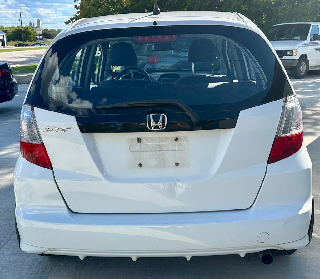 2011 Honda Fit Image 5