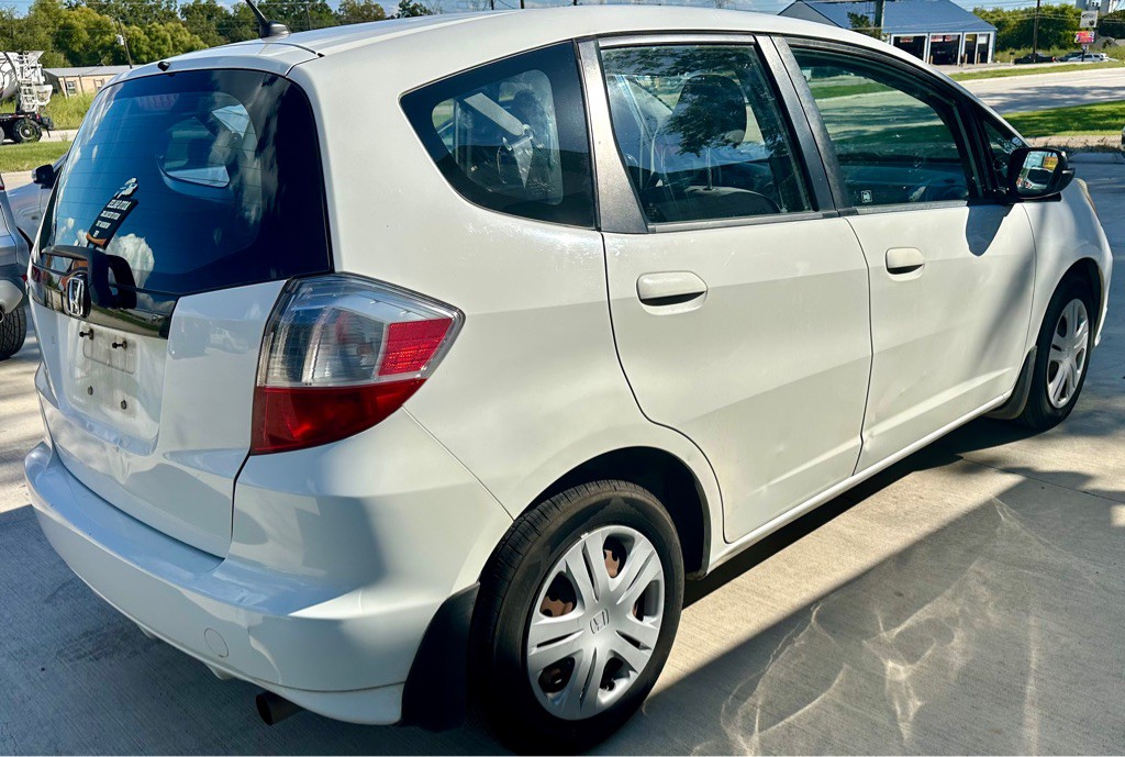2011 Honda Fit Image 6