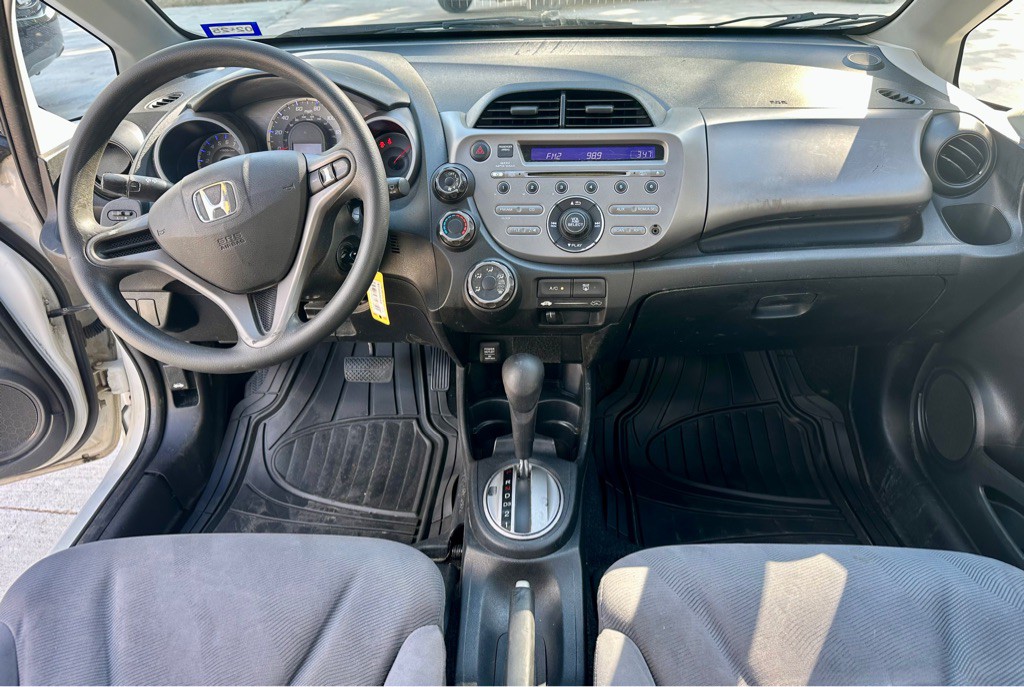 2011 Honda Fit Image 7