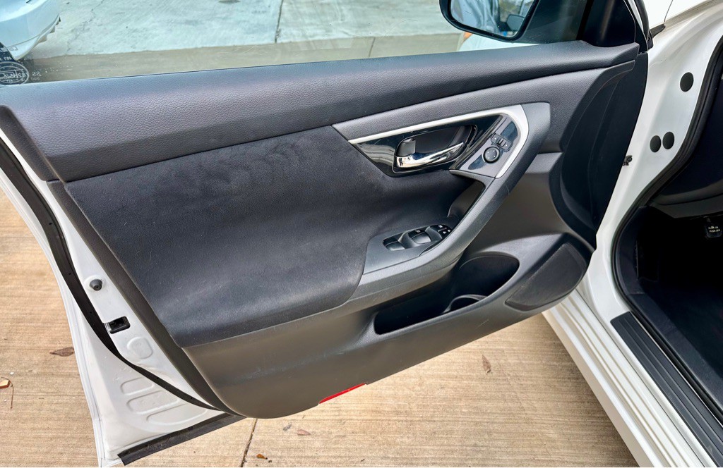 2014 Nissan Altima Image 11