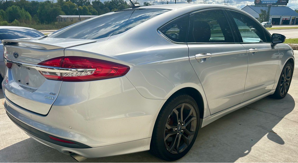 2018 Ford Fusion Image 8