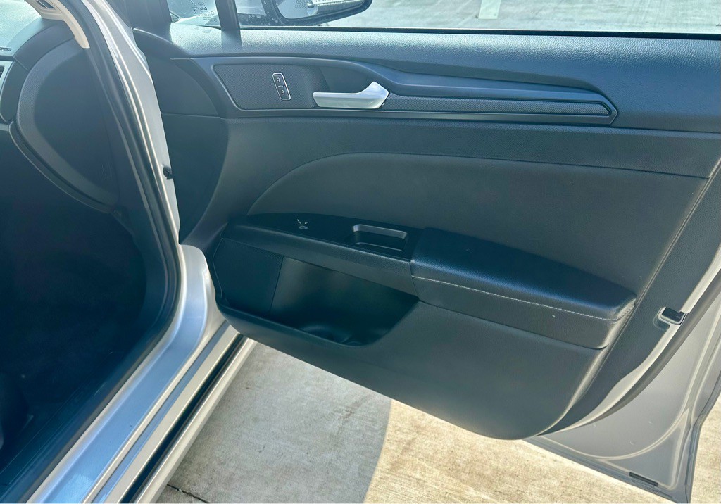 2018 Ford Fusion Image 13