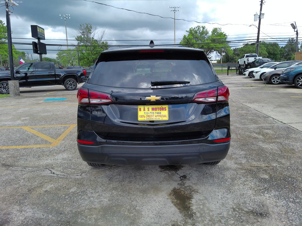 2023 Chevrolet Equinox Image 2