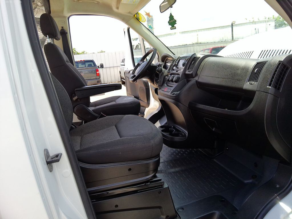 2015 RAM Promaster Image 18