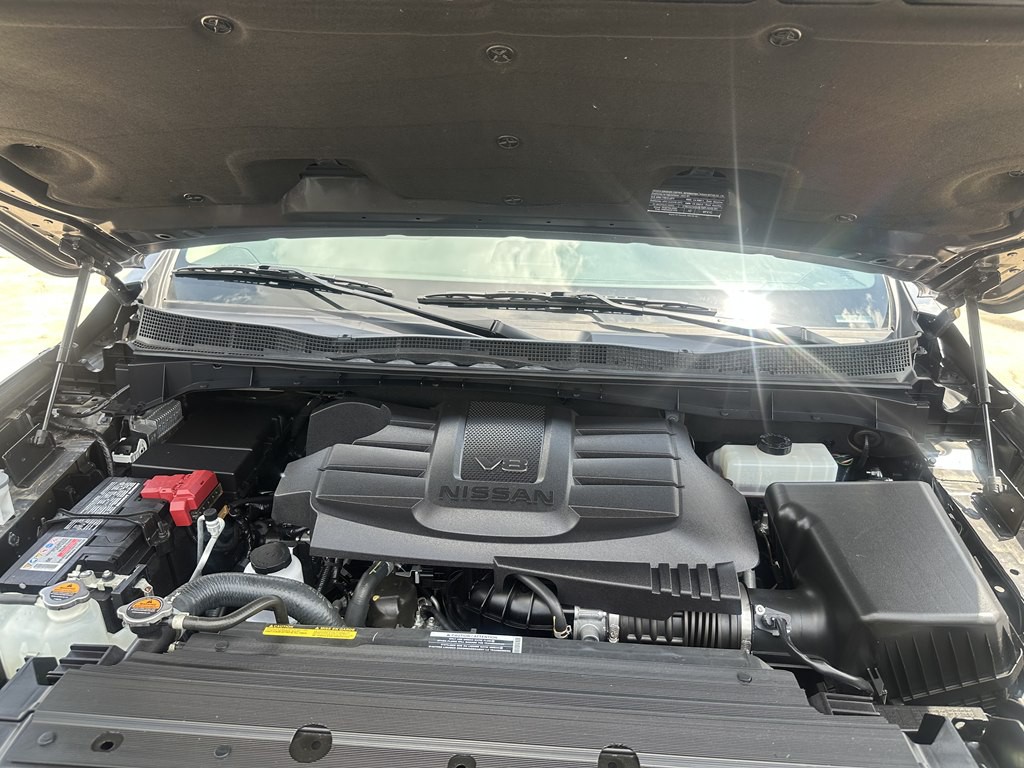 2023 Nissan Titan Image 20