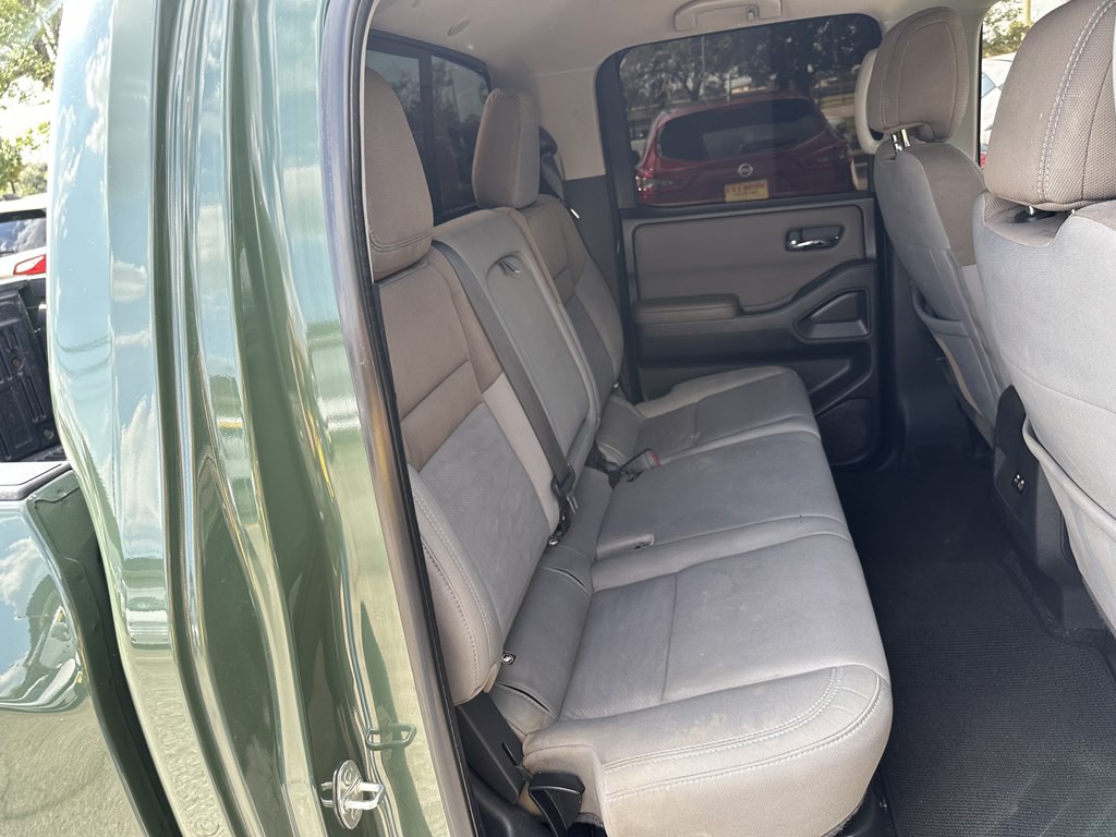 2022 Nissan Frontier Image 10