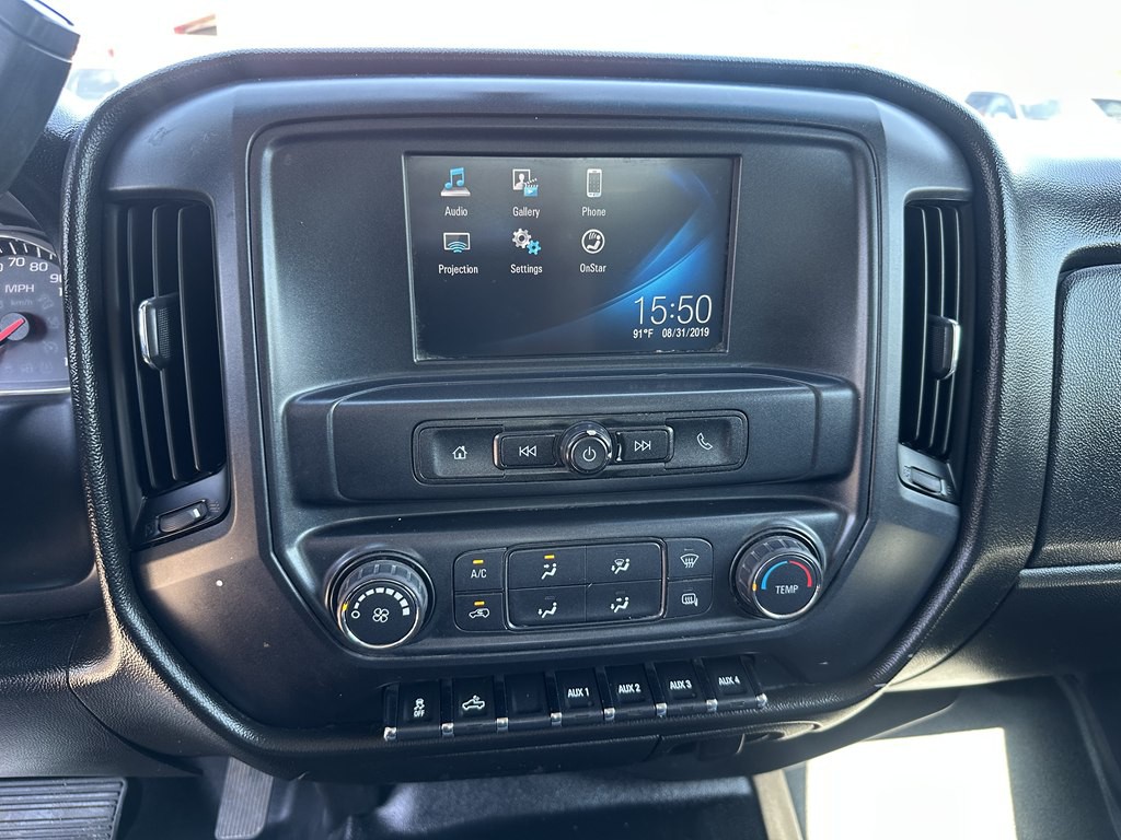 2018 Chevrolet Silverado 1500 Image 12