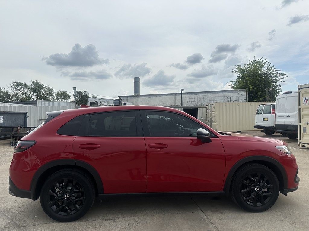 2025 Honda HR-V Image 4