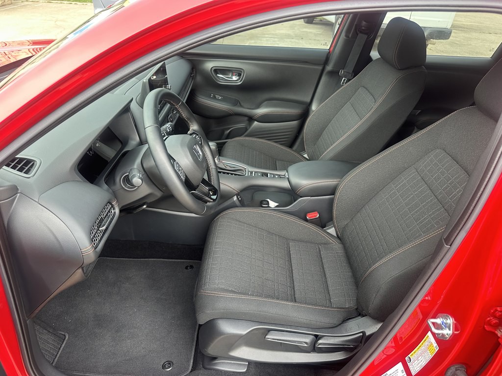 2025 Honda HR-V Image 9