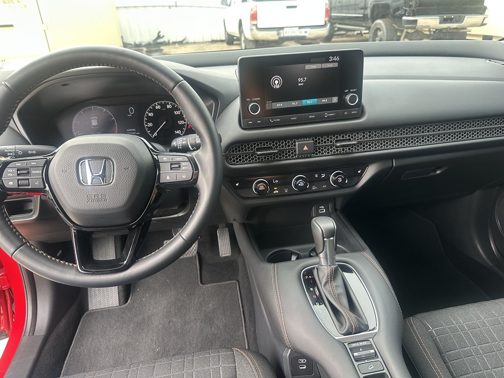 2025 Honda HR-V Image 10