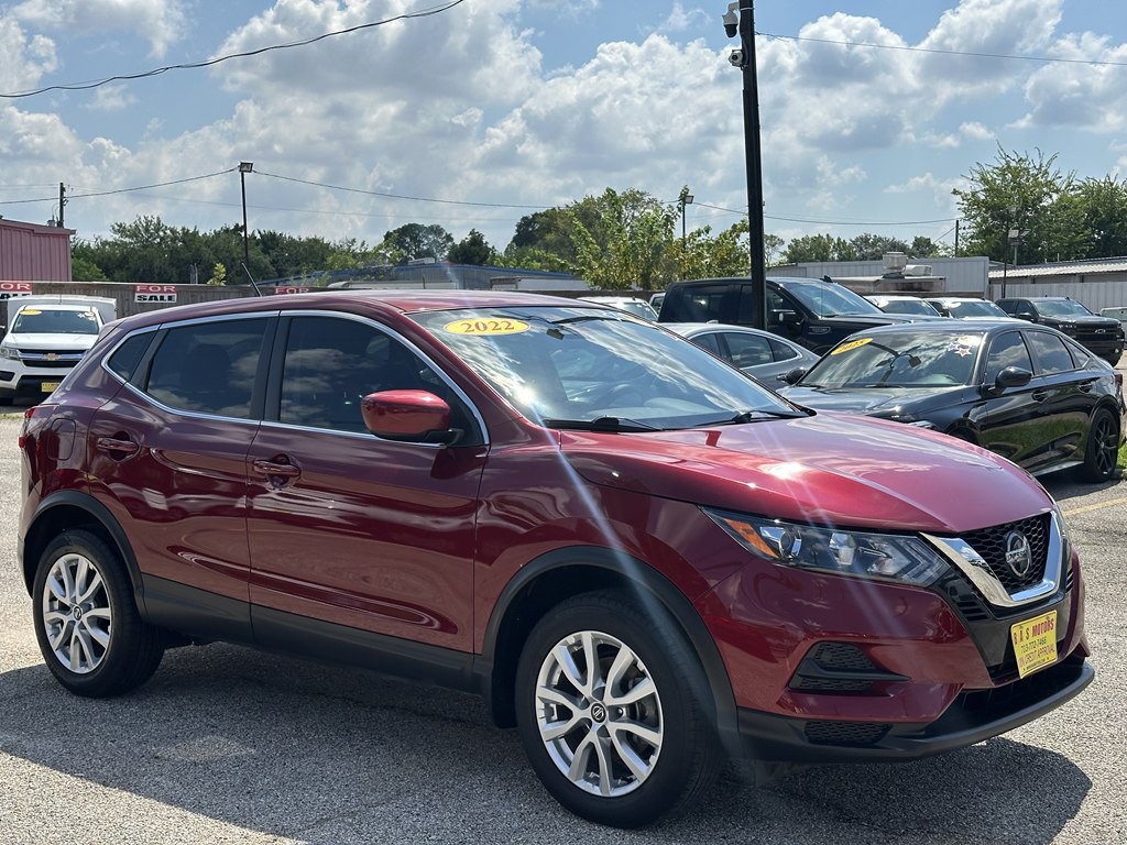 2022 Nissan Rogue Image 4