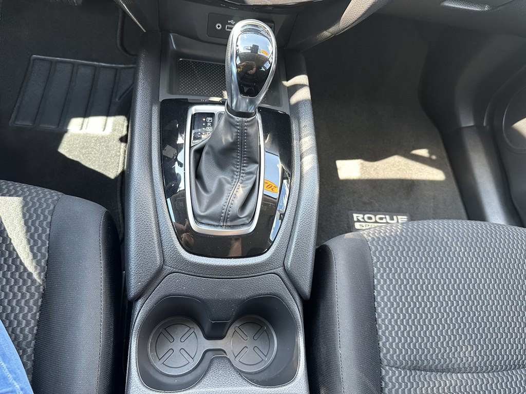 2022 Nissan Rogue Image 15