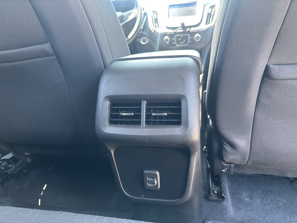 2020 Chevrolet Equinox Image 15