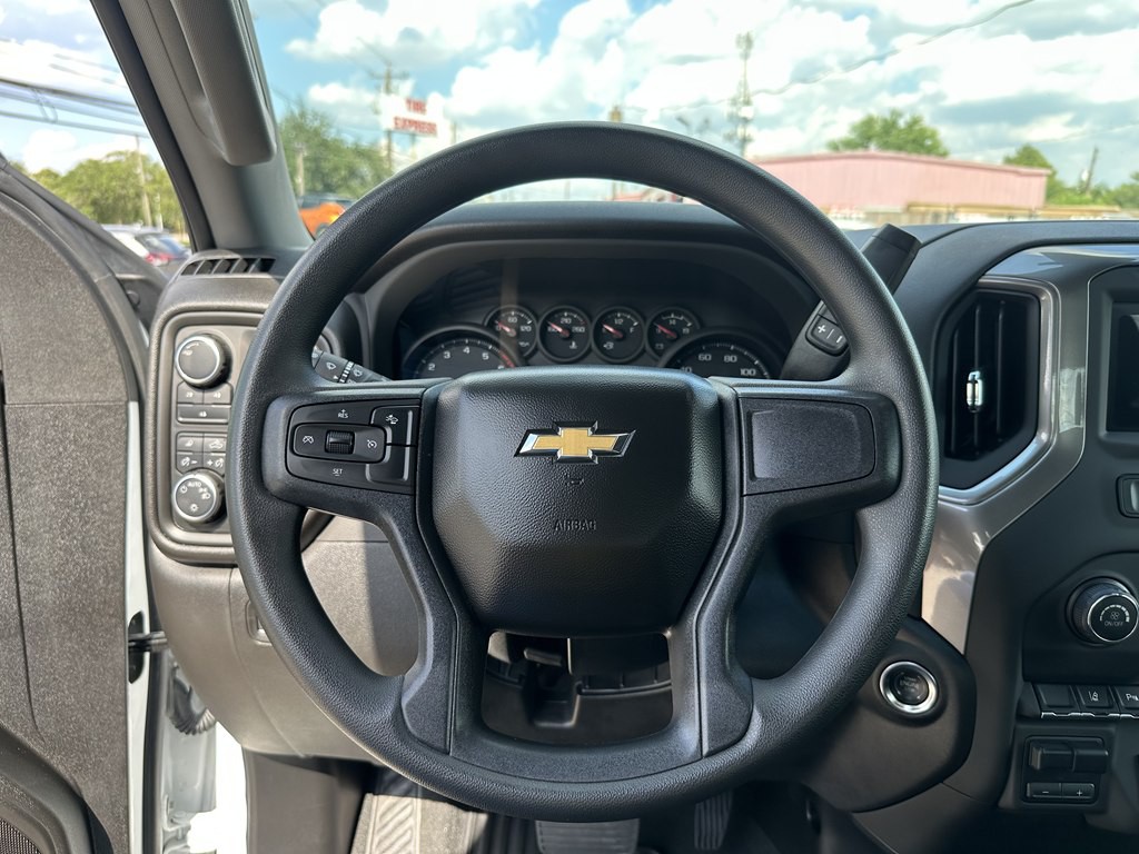 2025 Chevrolet Silverado 1500 Image 12