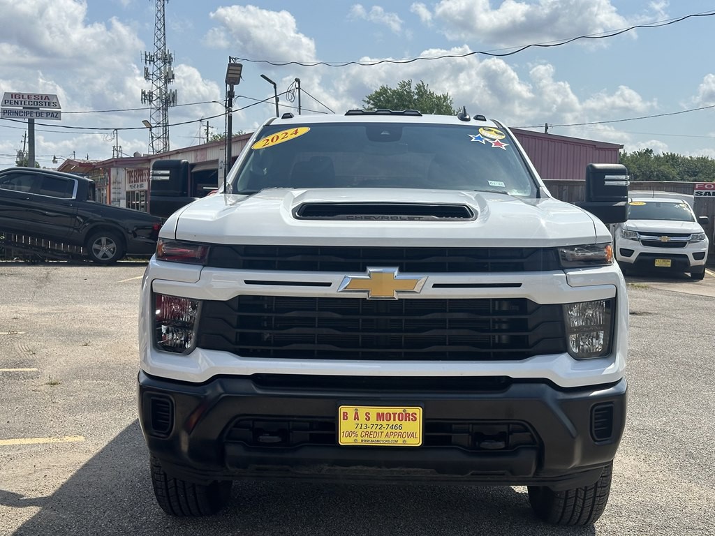 2024 Chevrolet Silverado 1500 Image 1