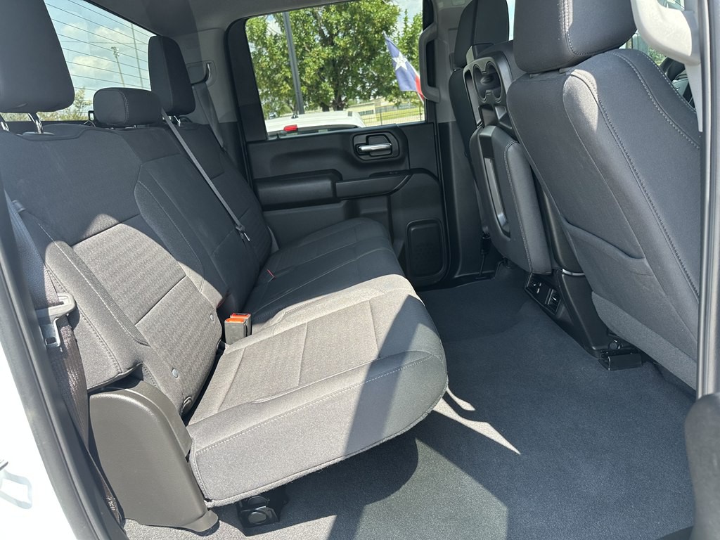 2024 Chevrolet Silverado 1500 Image 10