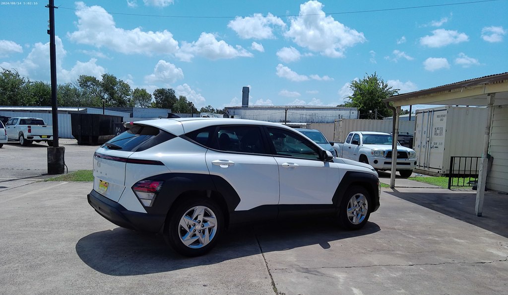 2025 Hyundai Kona Image 3