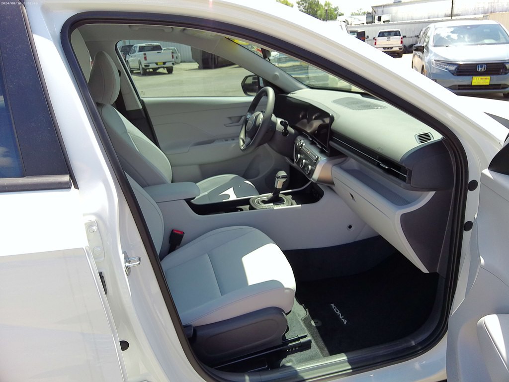 2025 Hyundai Kona Image 5