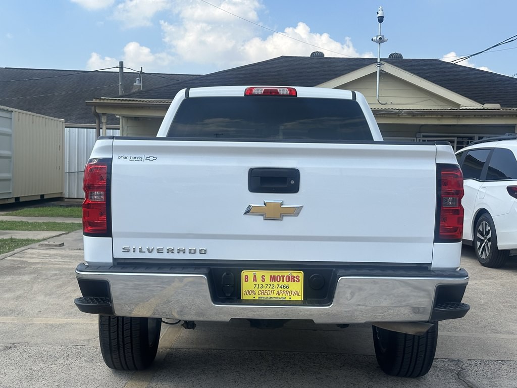 2018 Chevrolet Silverado 1500 Image 2