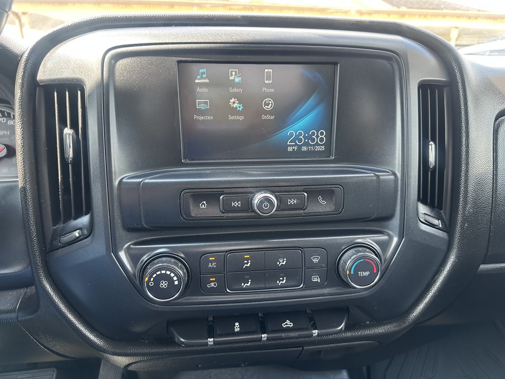 2018 Chevrolet Silverado 1500 Image 10