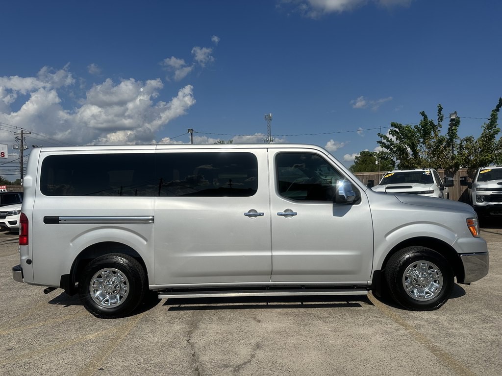 2019 Nissan NV Image 4