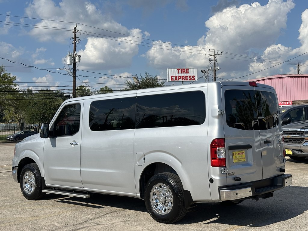 2019 Nissan NV Image 7