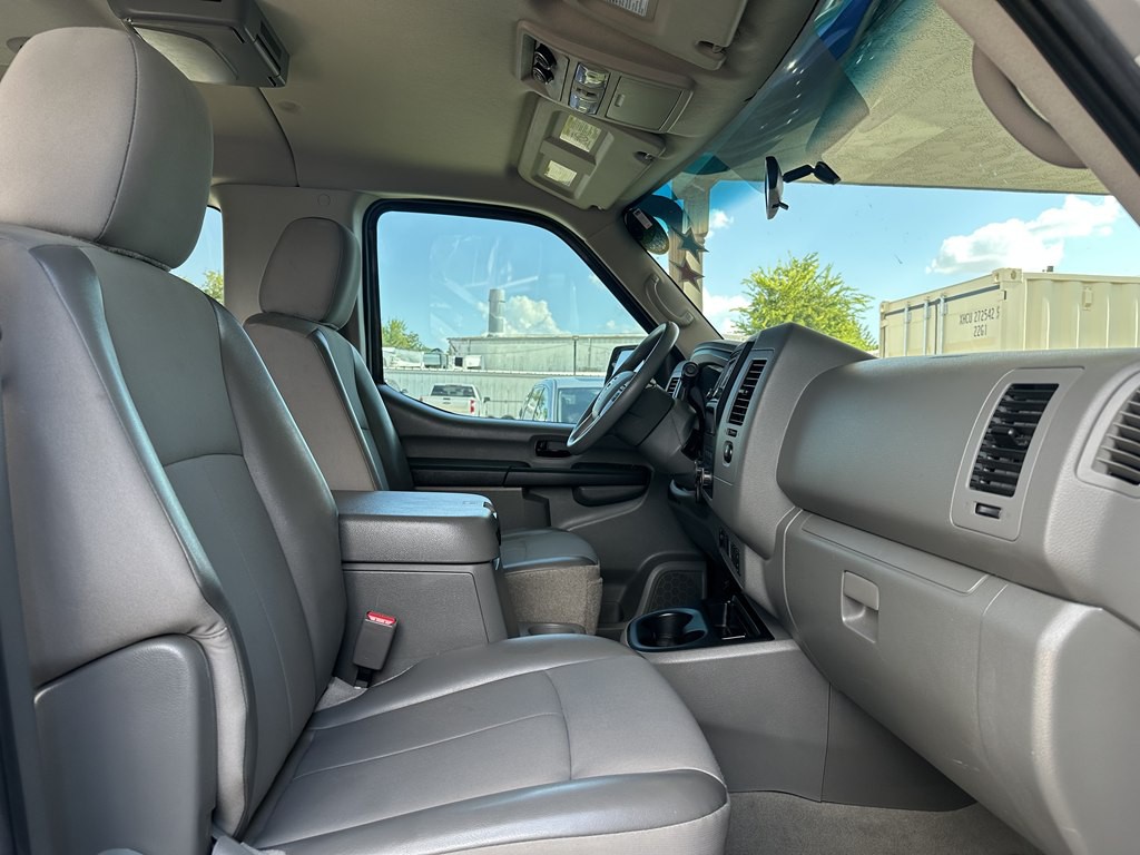 2019 Nissan NV Image 10