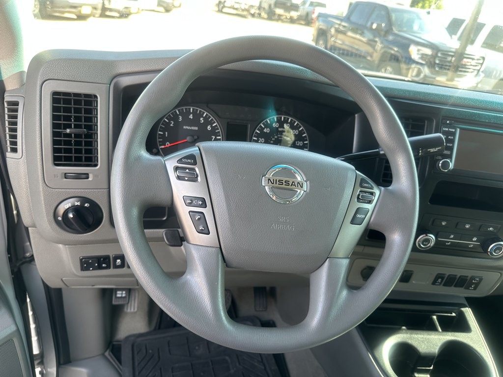 2019 Nissan NV Image 13