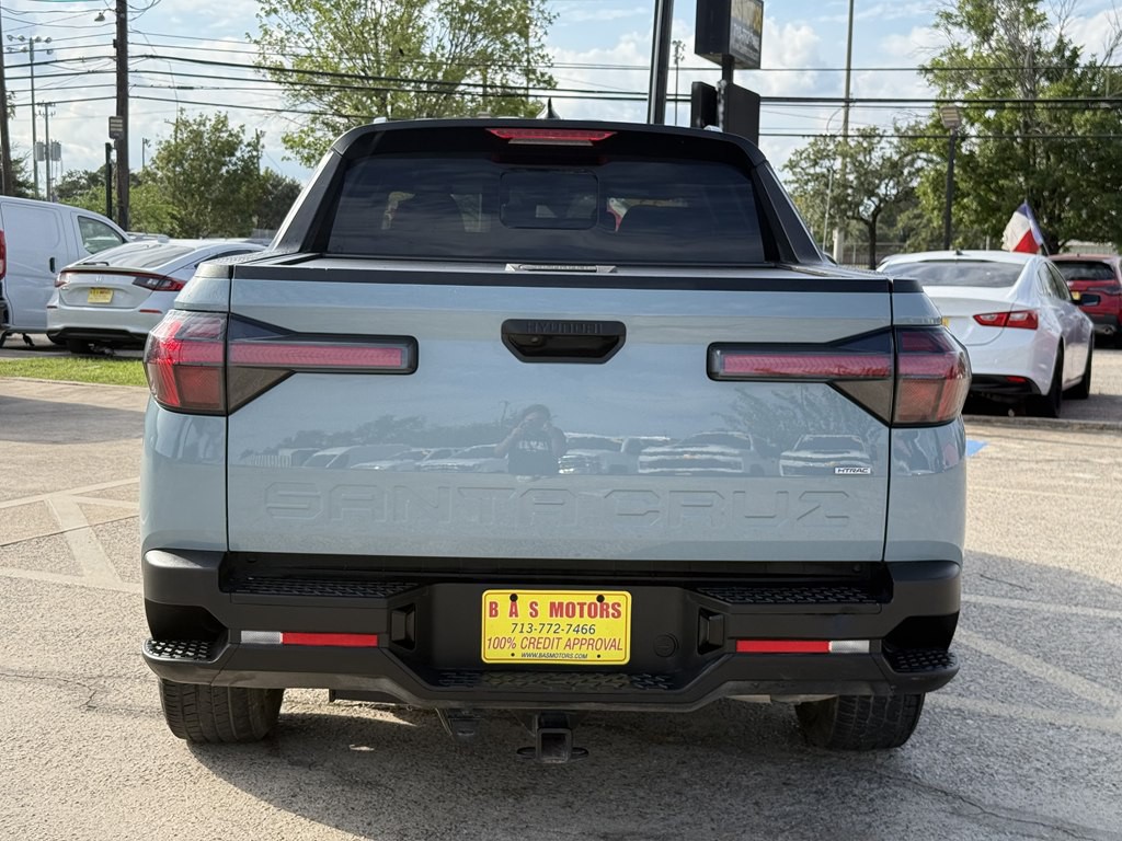 2023 Hyundai Santa Cruz Image 2