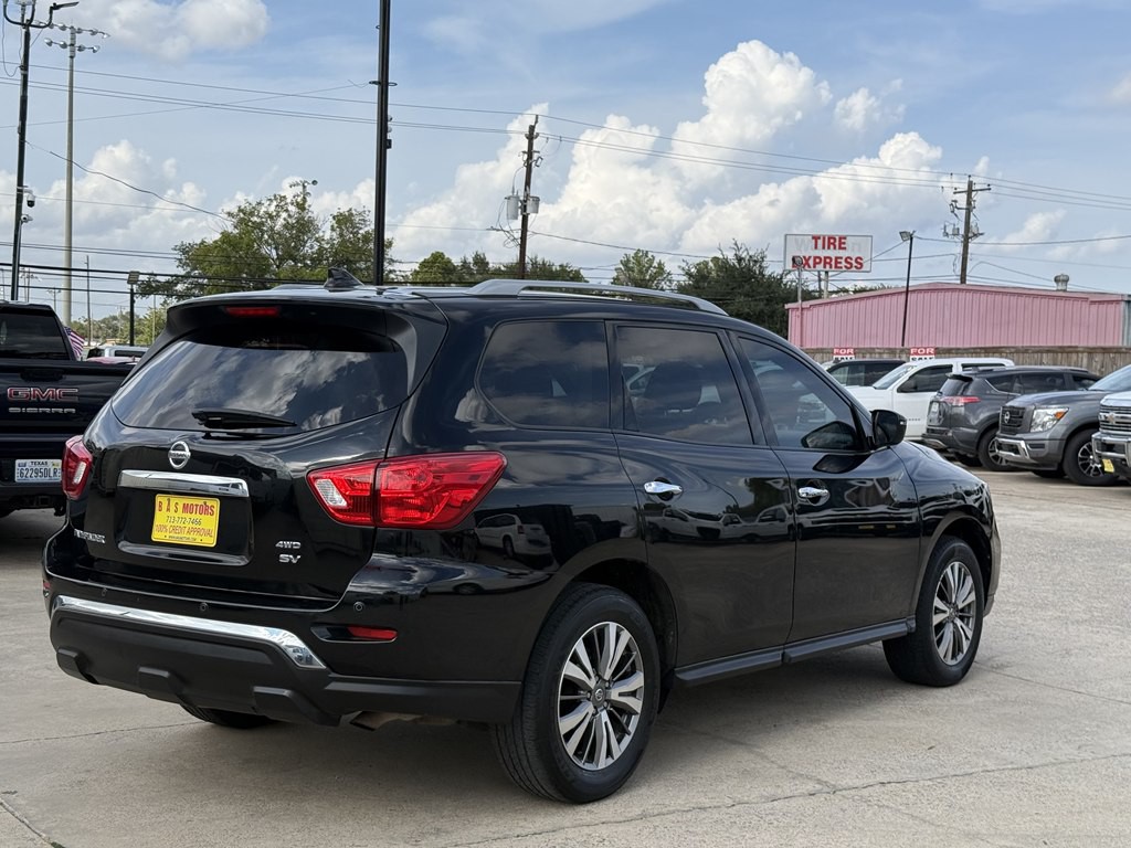 2020 Nissan Pathfinder Image 8